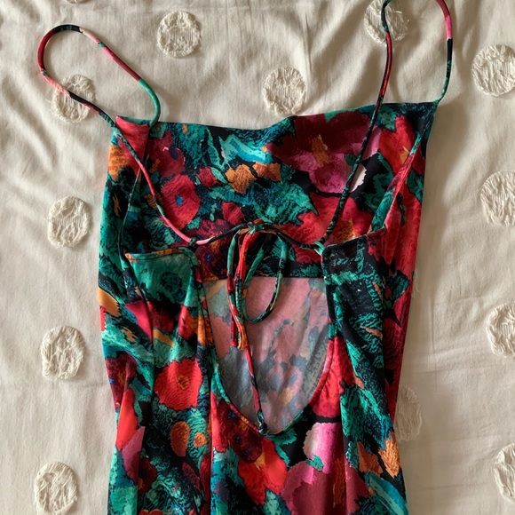 Resa Slip Dress - Picture 6 of 7